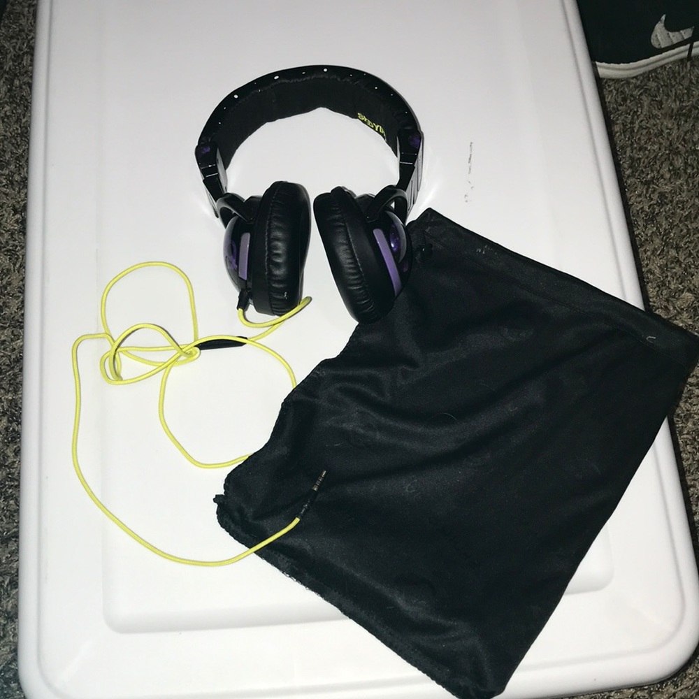 Skullcandy Headphones